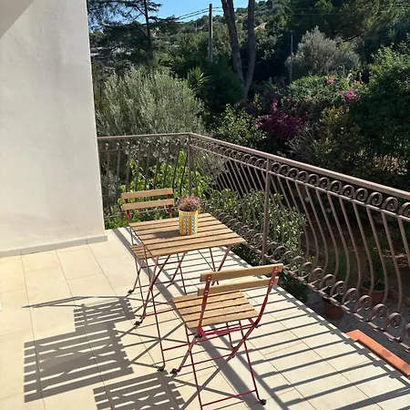 Grasta, Nuova Esclusiva Con Piscina Villa