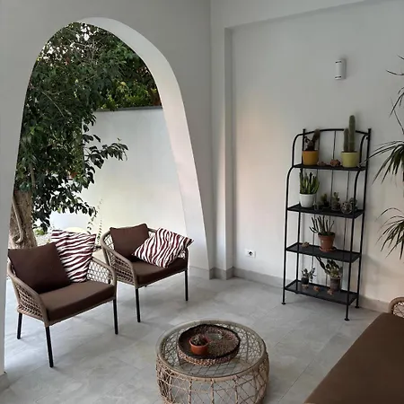 Grasta, Nuova Esclusiva Con Piscina Capaci