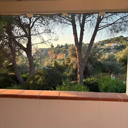 Grasta, Nuova Esclusiva Con Piscina Capaci