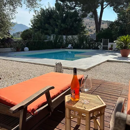 Grasta, Nuova Esclusiva Con Piscina * Capaci